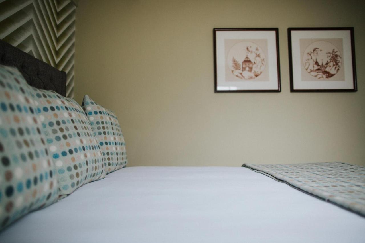 Hotel The Globe à Warwick  Extérieur photo